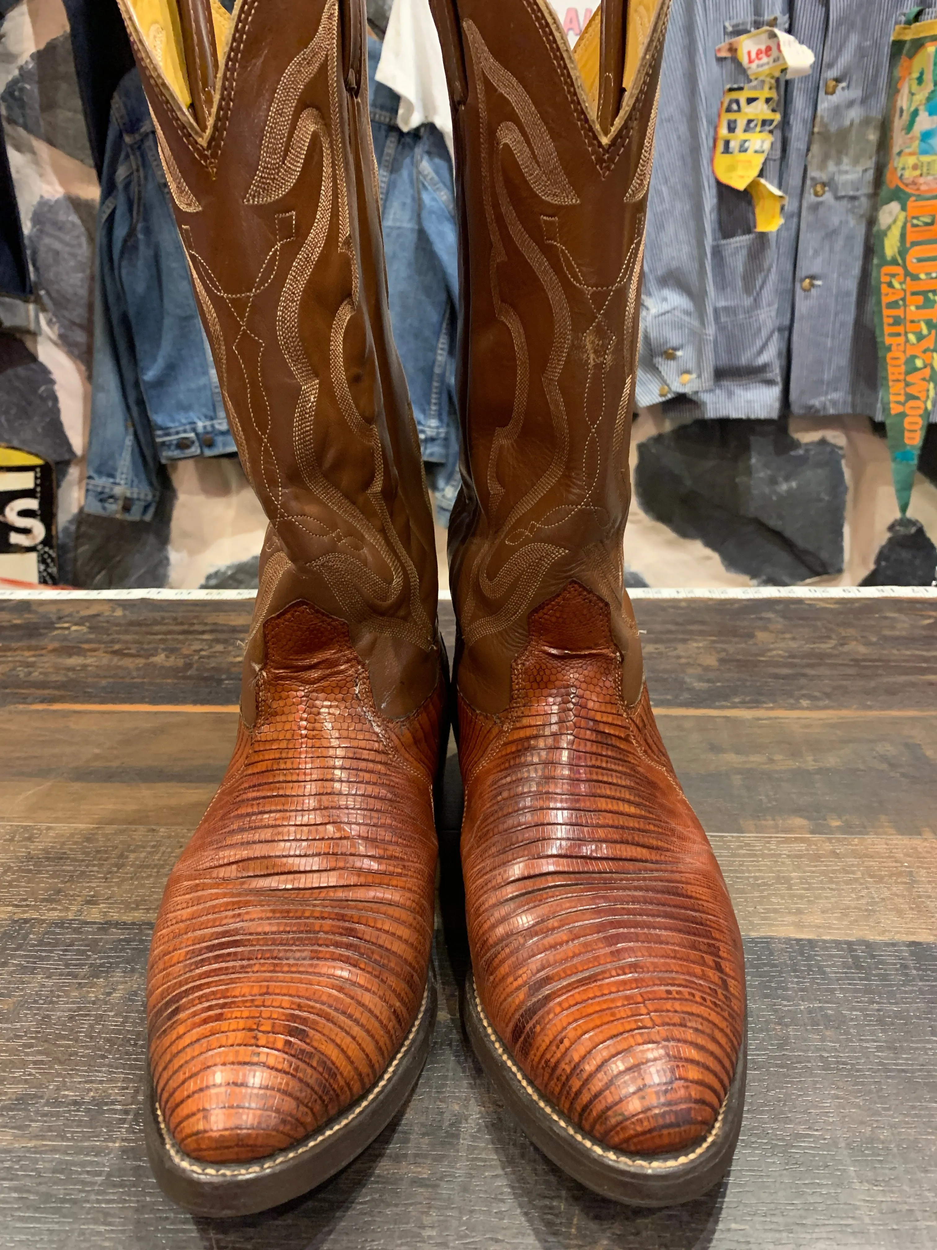 25. Vintage Nocona Iguana Lizard Skin Boots. 10.5d