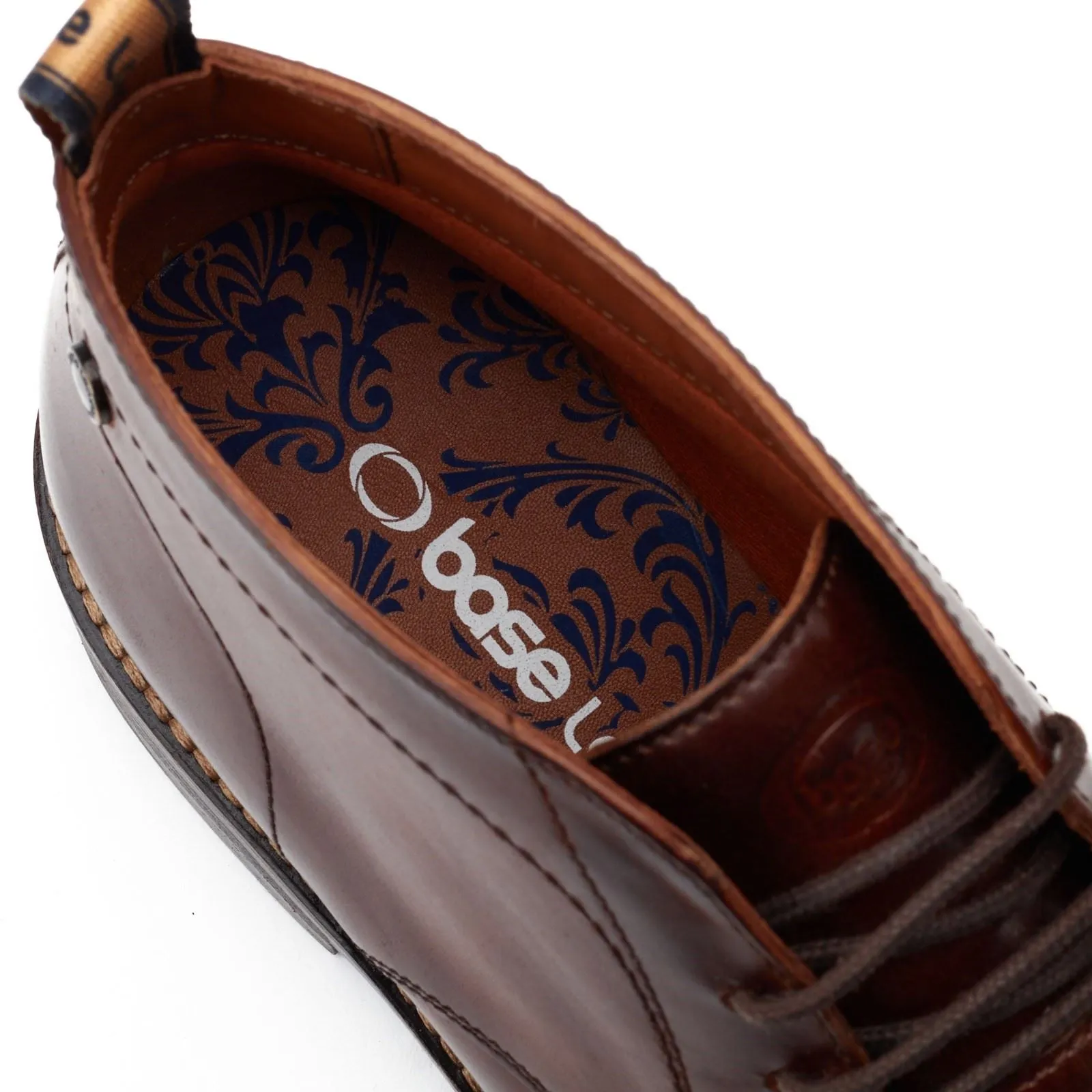 Base London Knebworth Leather Chukka Boots