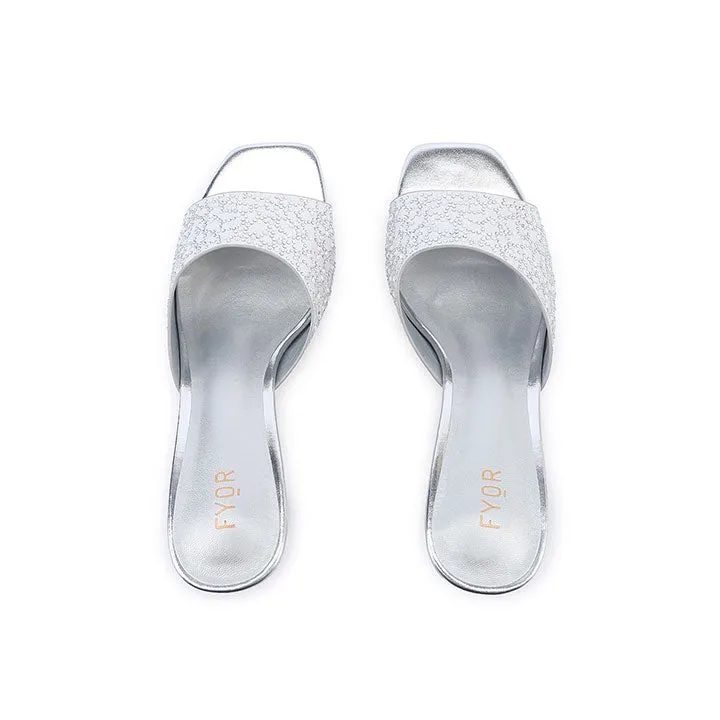 Crystal Sculpted Heel HL 242