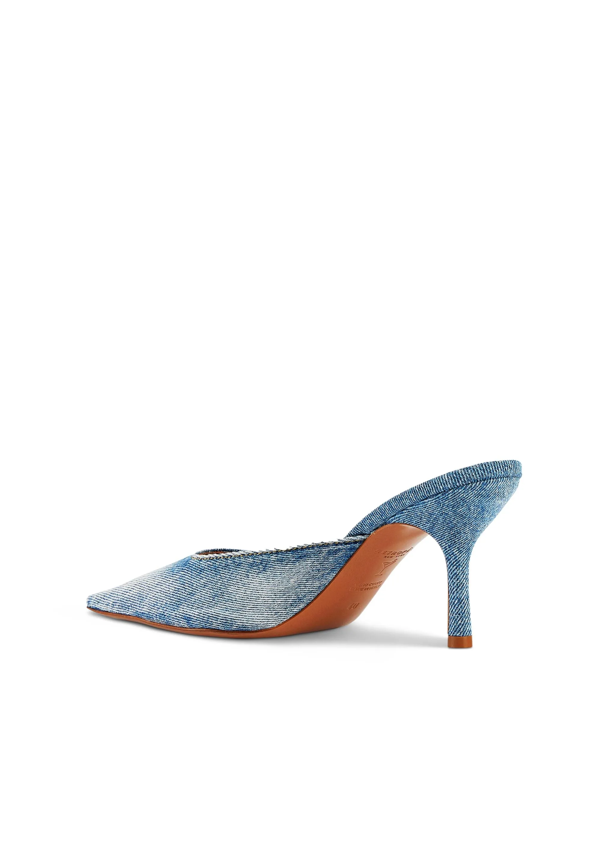 Daphne Mule