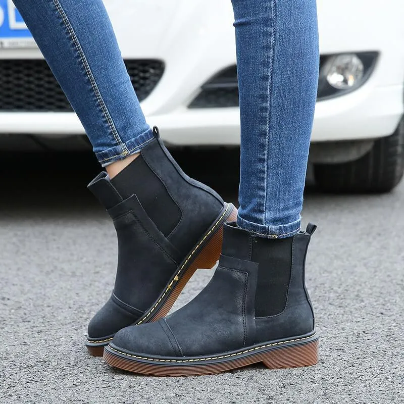 Leather Round Toe Low Heel Chelsea Boots