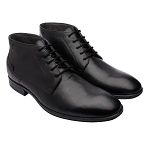 Marcos Plain Toe Chukka Boots