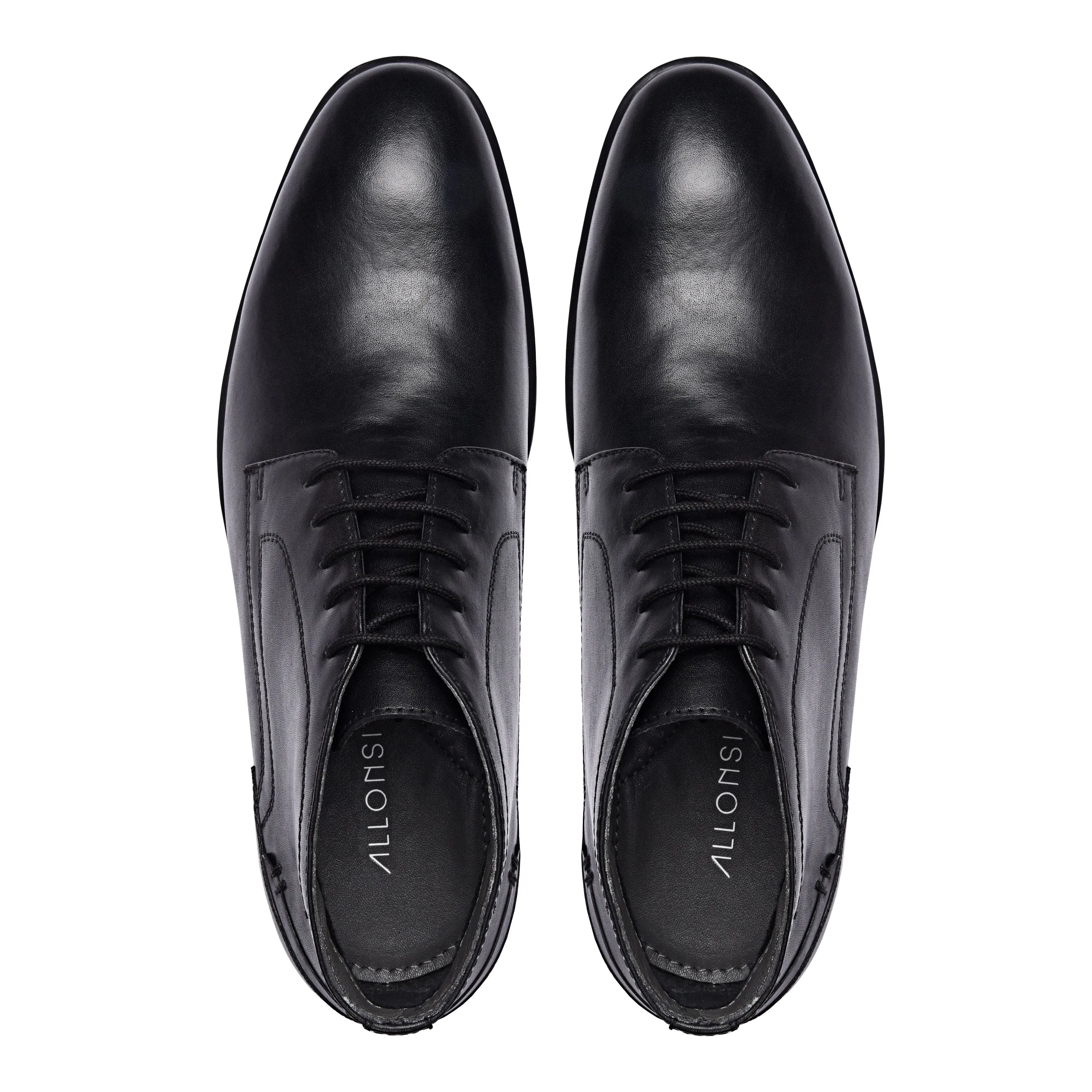 Marcos Plain Toe Chukka Boots