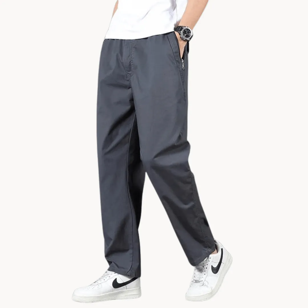Men's Relaxed Fit Cargo Trousers