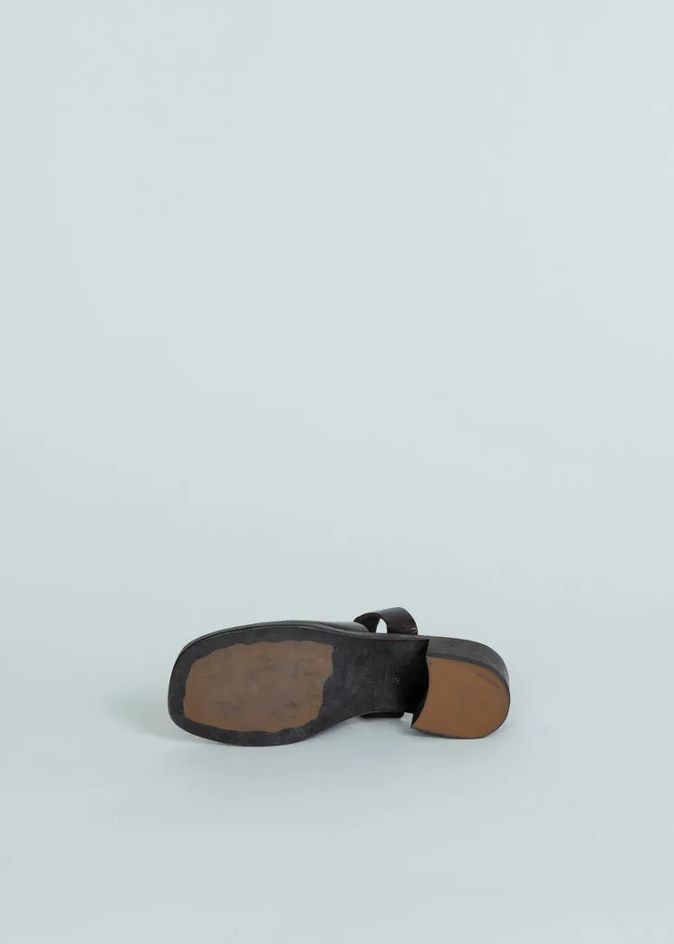 MOMA Black Leather Pecos Sandal