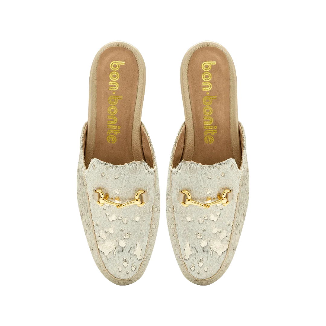 Mule in gold leather
