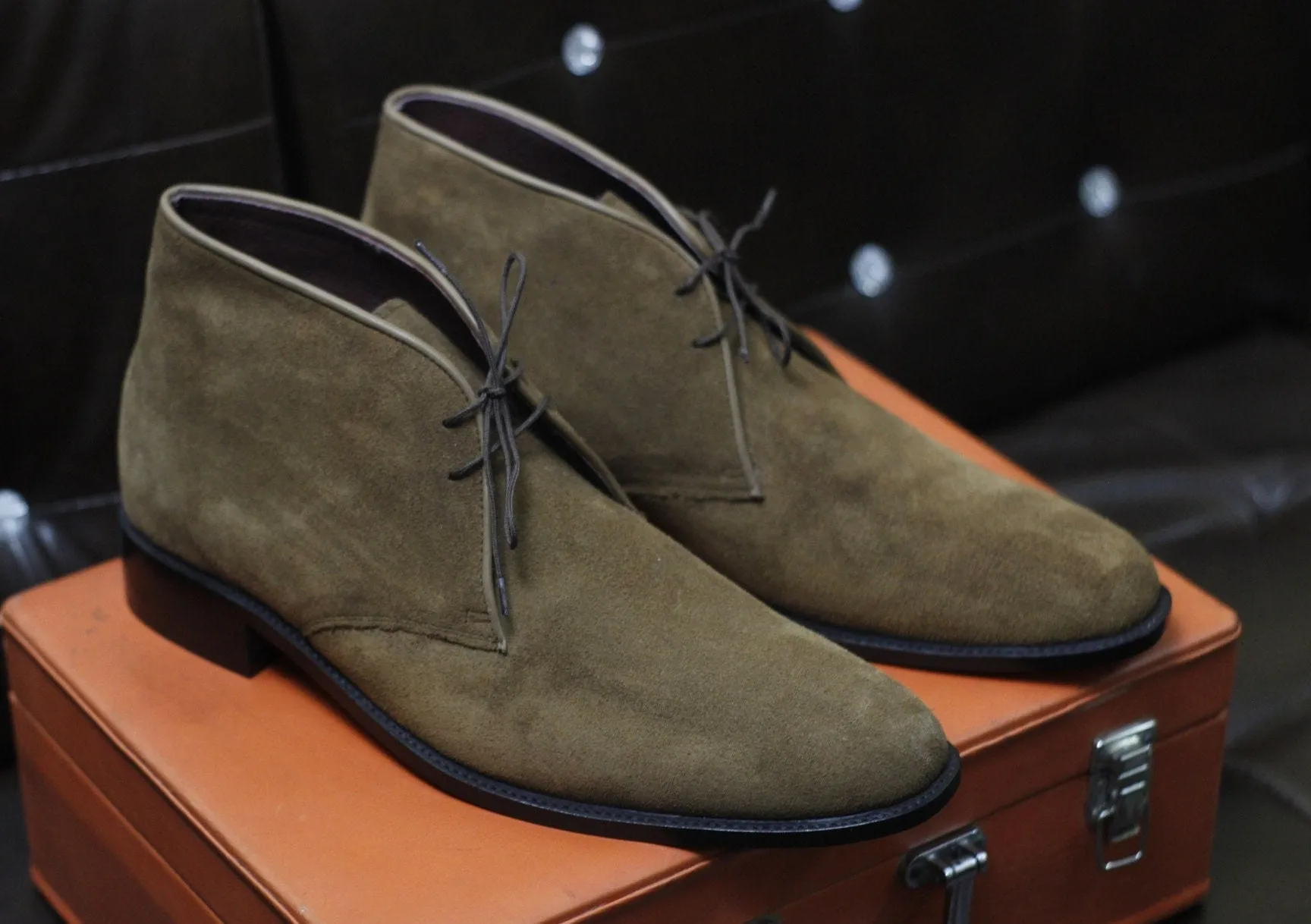 New Men's Handmade Formal Shoes Brown Suede Leather Ankle High Lace Up Stylish Chukka Dress / Formal Wear Boots