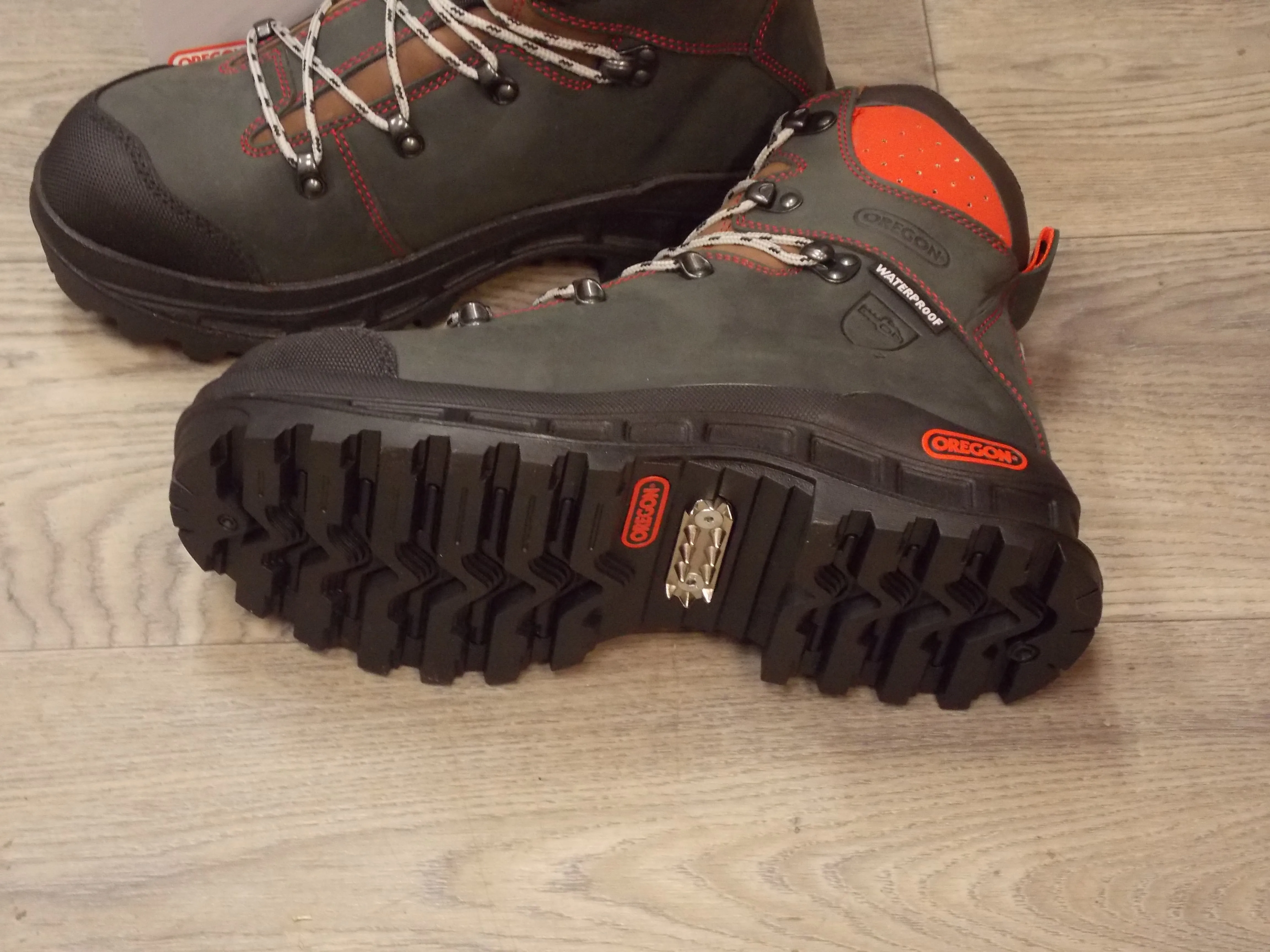 Oregon® 295450-11 Logging boots size 11
