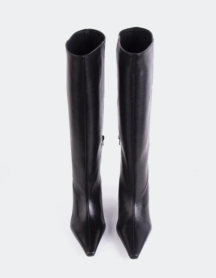 Ostara Black Leather