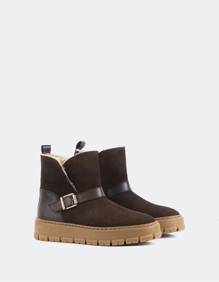 Plorin Brown Suede