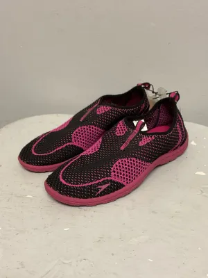 Speedo Child Shoe Size 13 Pink & Black Shoes