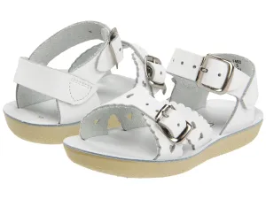 Sweetheart Sandals - White