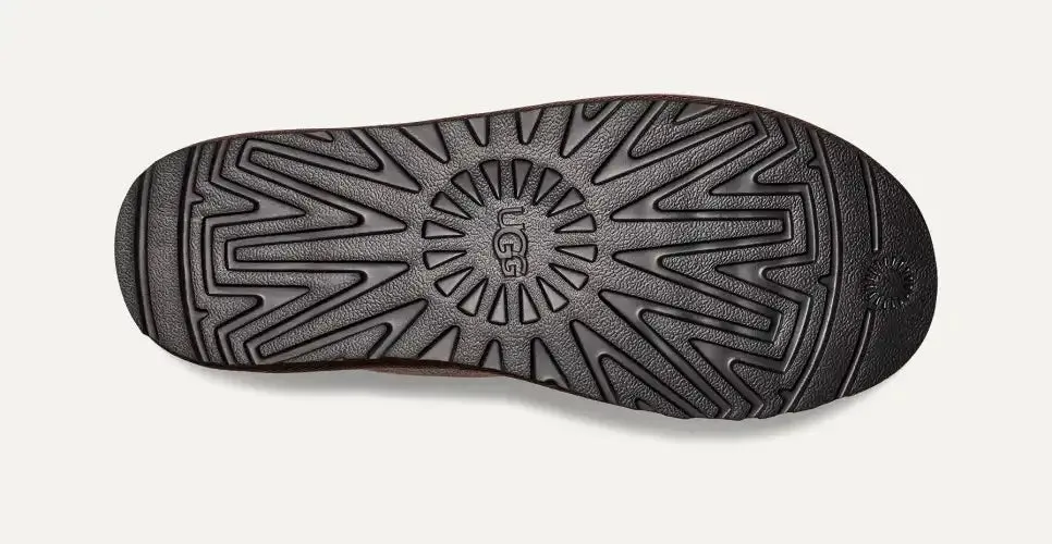 UGG® Men's Neumel Distressed