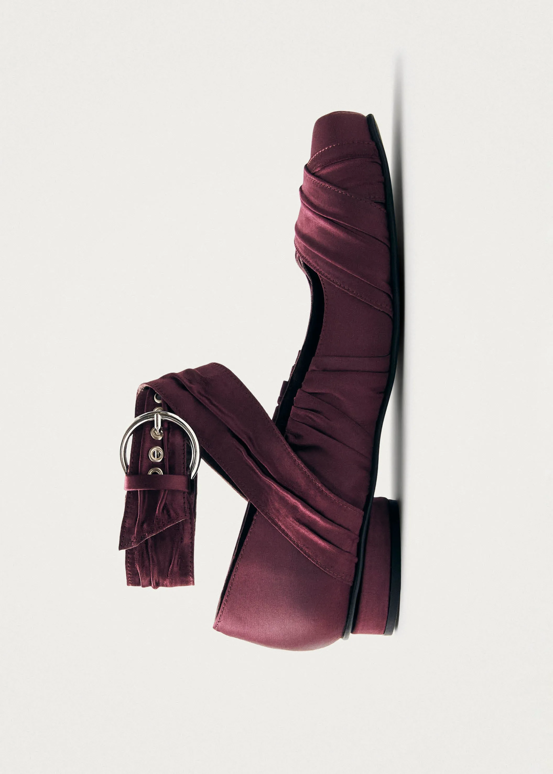 Volant Silky Burgundy Ballet Flats